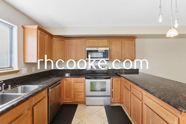 Photo - 312 S Blake Rd