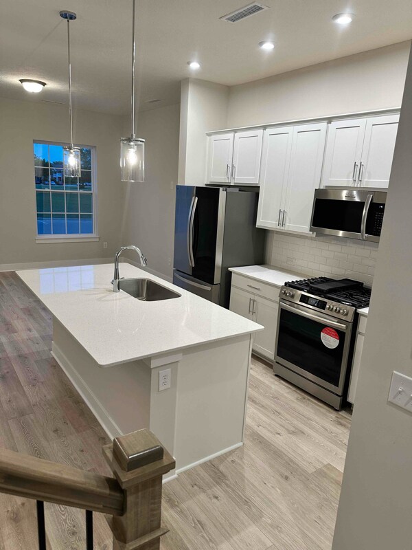 Photo - 832 Kinzer Ave