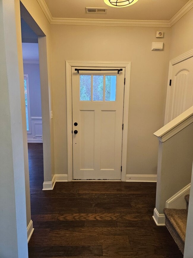 Photo - NEW LISTING!!!