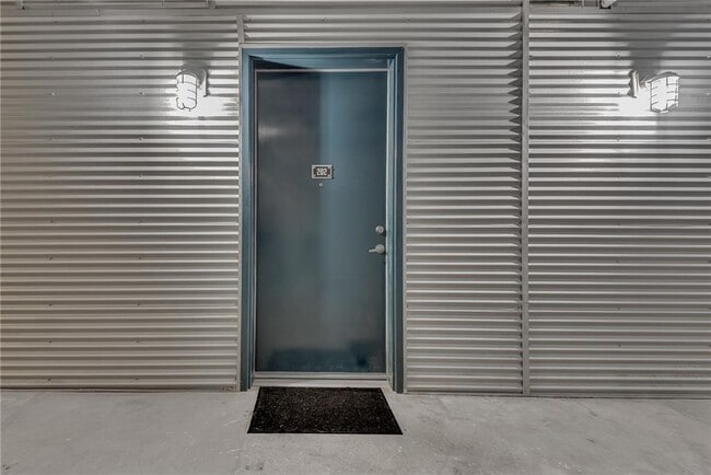 Photo - 400 Village Pkwy