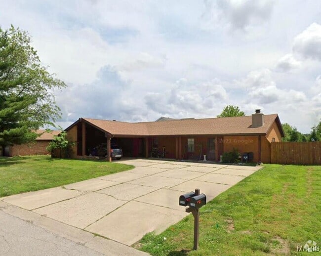 Building Photo - 2204 Richland Prairie Blvd Rental