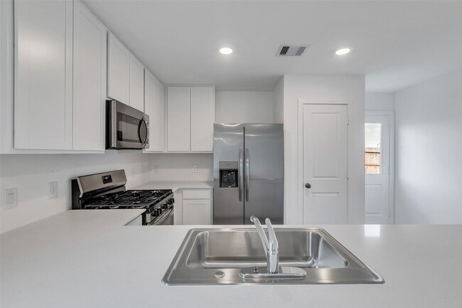 Photo - 17979 Valle Cupa Ln