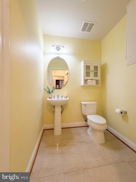 2905 Saintsbury Plaza Unit 317
