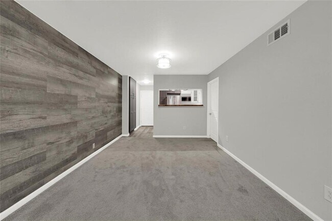 Photo - 1418 Vermont St Apartment Unit 8