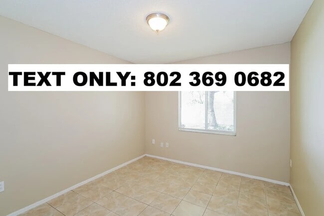 Photo - 1212 Blufield Ave