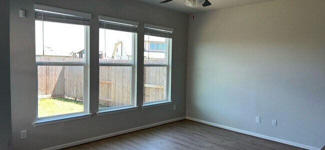 Photo - 1003 Tillman Ln
