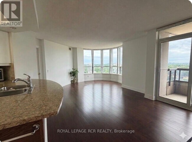 Building Photo - 5 Northtown Way Unit 1902