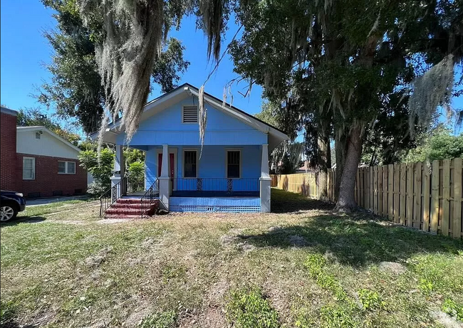 Building Photo - 7266 Barberie St Rental