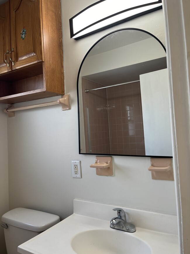 Photo - 142 Shaler Ave Unit 5