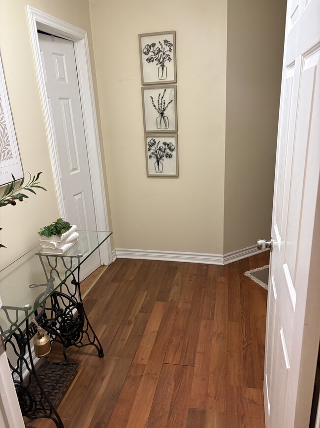 Building Photo - 6739 Tattinger Av Unit 6739