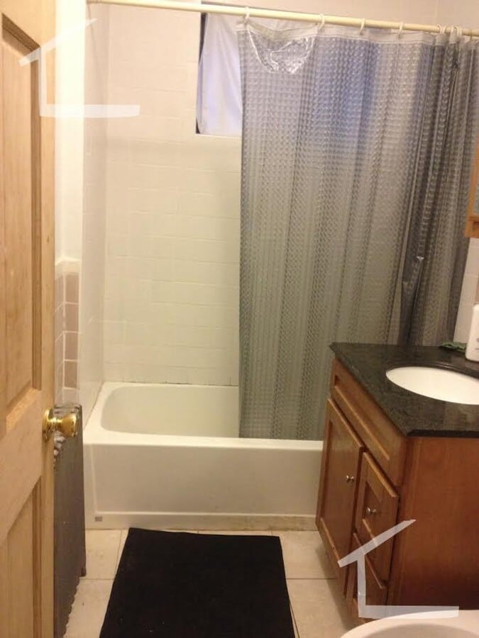 Photo - 2 Bed (+) apartment Top Floor!! (FortHill)