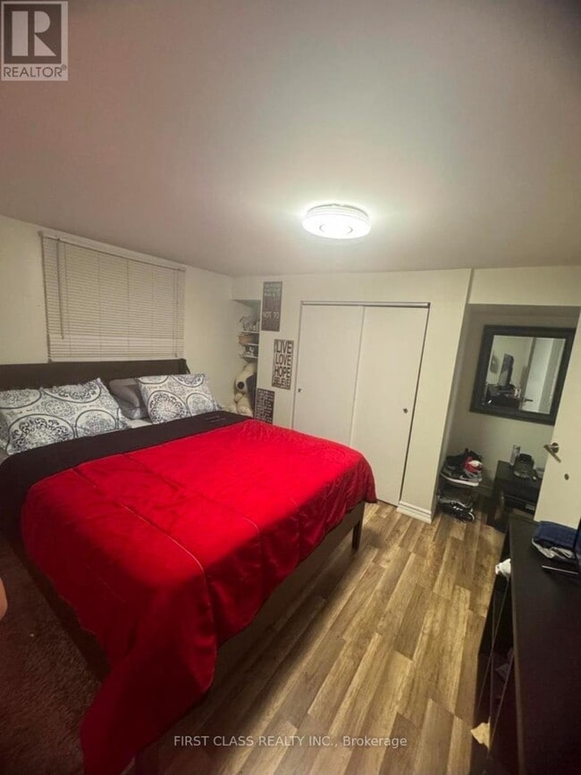 Photo - 378 Martin St