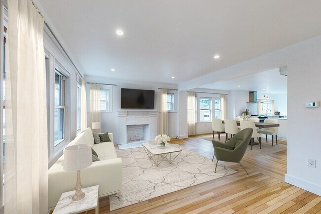 Building Photo - 14 Olney St Unit 1