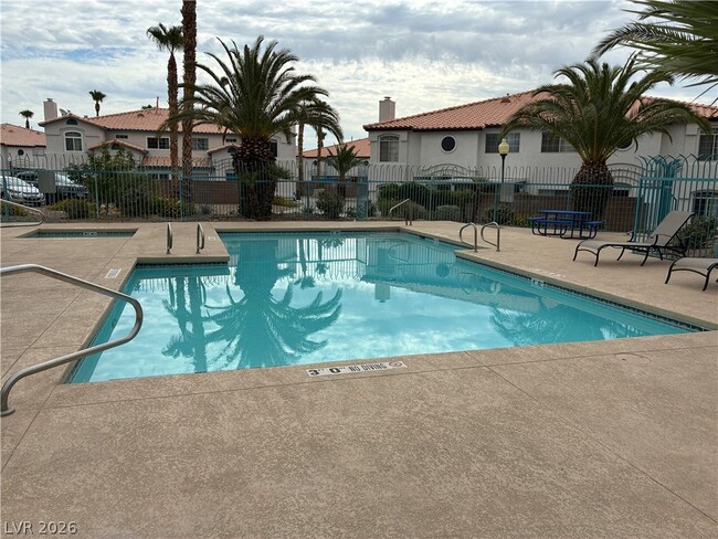 5028 Starfinder Ave