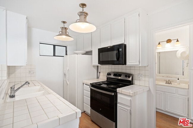 Photo - 26664 Seagull Way Unit B102
