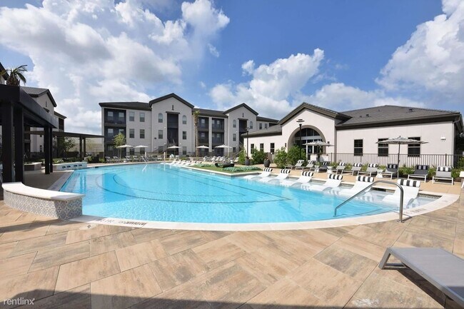 Photo - 3 br, 2 bath Condo - 689 Basilica Bay Dr F...