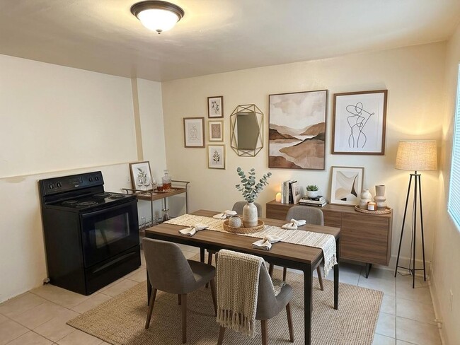 Photo - 1137 W Ashby Pl