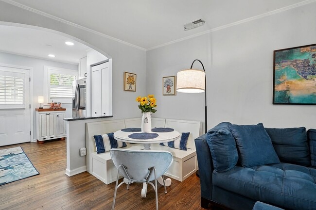 Photo - PRICE REDUCED!! Fully FURNISHED Home in a ...