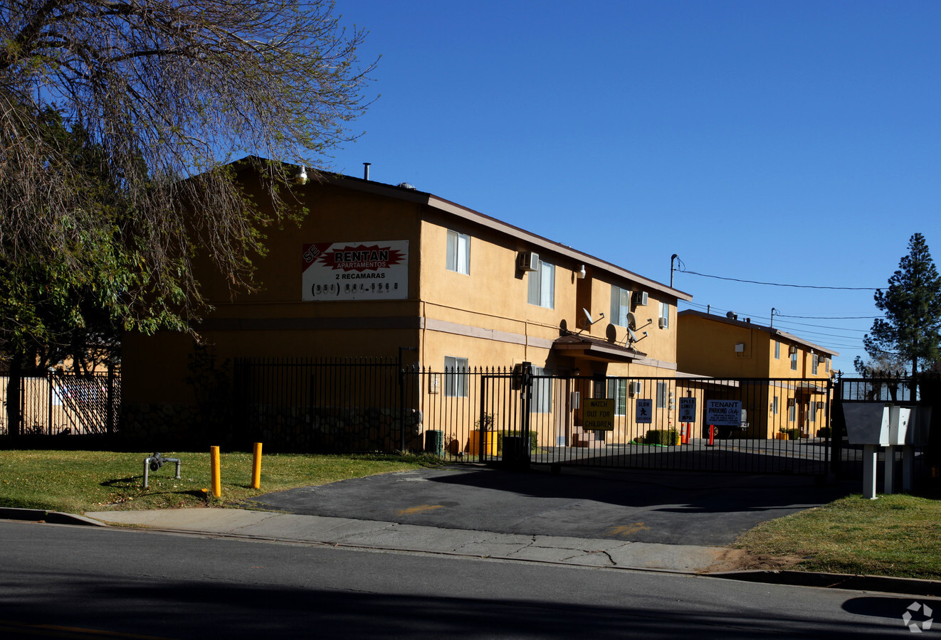 Laurel Tree Apartments - Laurel Tree Apartments
