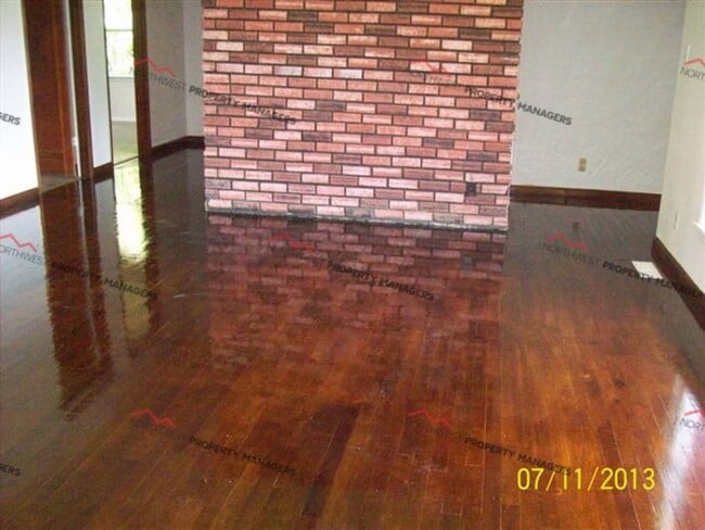 Photo - STATUS: *RENTED*  | R93B | $1700