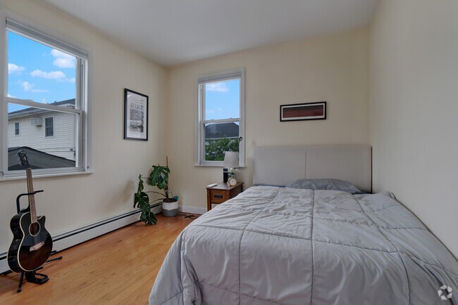 Building Photo - 6940 Gouverneur Ave Unit Floor2 Rental