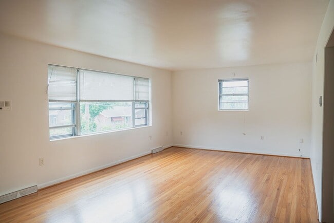 Photo - 814 N St Lucas St Unit 816