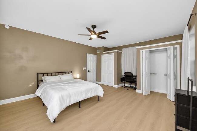 Building Photo - 512 Mason Ave