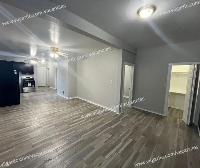 Photo - 3910 Deodar St Unit 1st floor