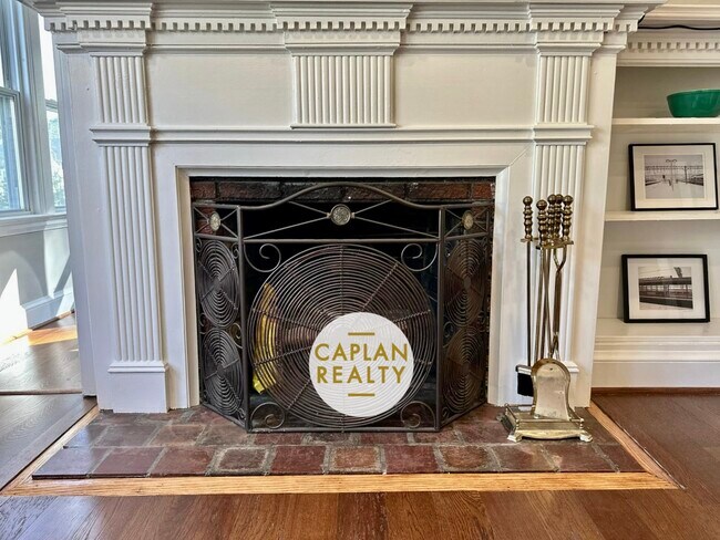 Photo - 86 Roydon Rd