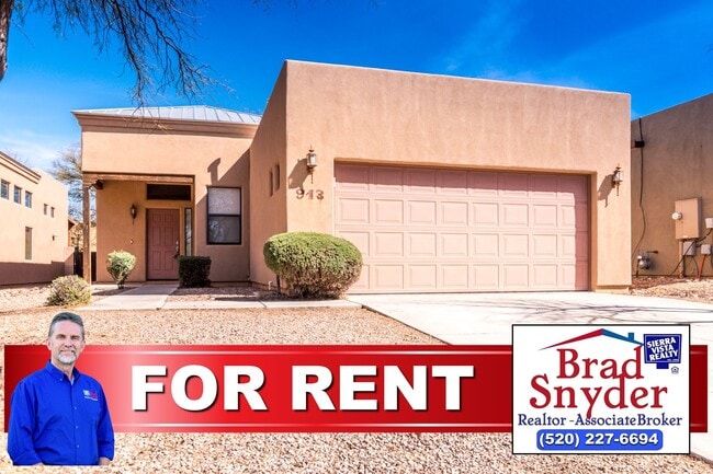 Building Photo - 3 Bedroom, 2 Bath Sante Fe, 2 Car Garage, ... Rental