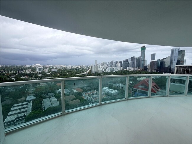 Building Photo - 2101 Brickell Ave Unit 2301