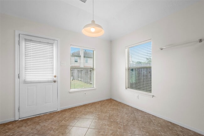 Photo - 25211 Bluma Ranch Dr