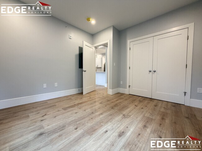 Photo - 124 Kenrick St Unit 8