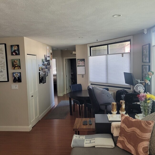 Photo - 935 Washington St Unit 7