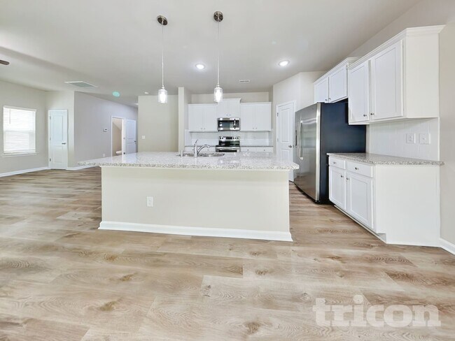 Photo - 143 Spring Knoll Dr