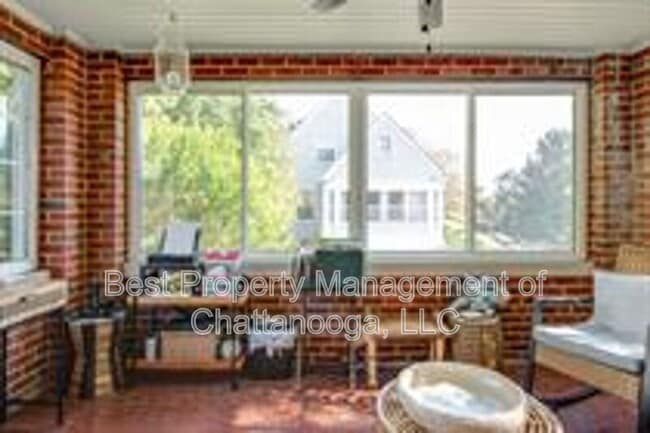 Photo - 317 Belvoir Ave