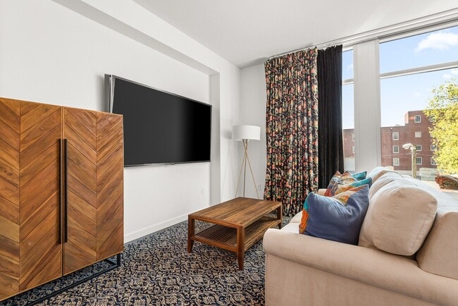 Photo - 1920 Adelicia St Unidad 305