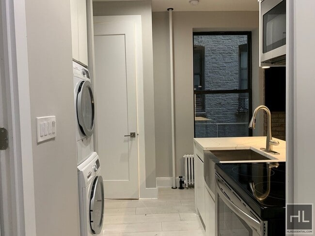 Photo - East 18th Street Unit C4