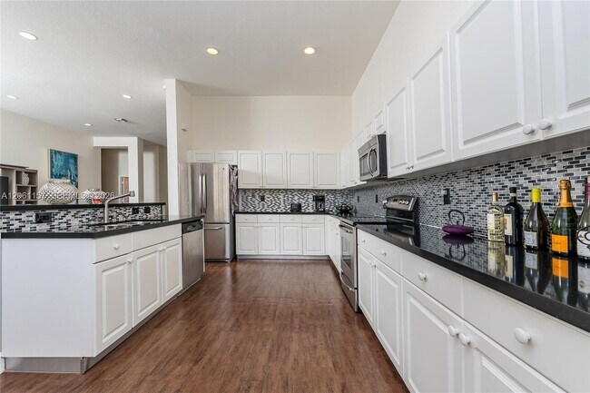 Photo - 1225 Skylark Dr