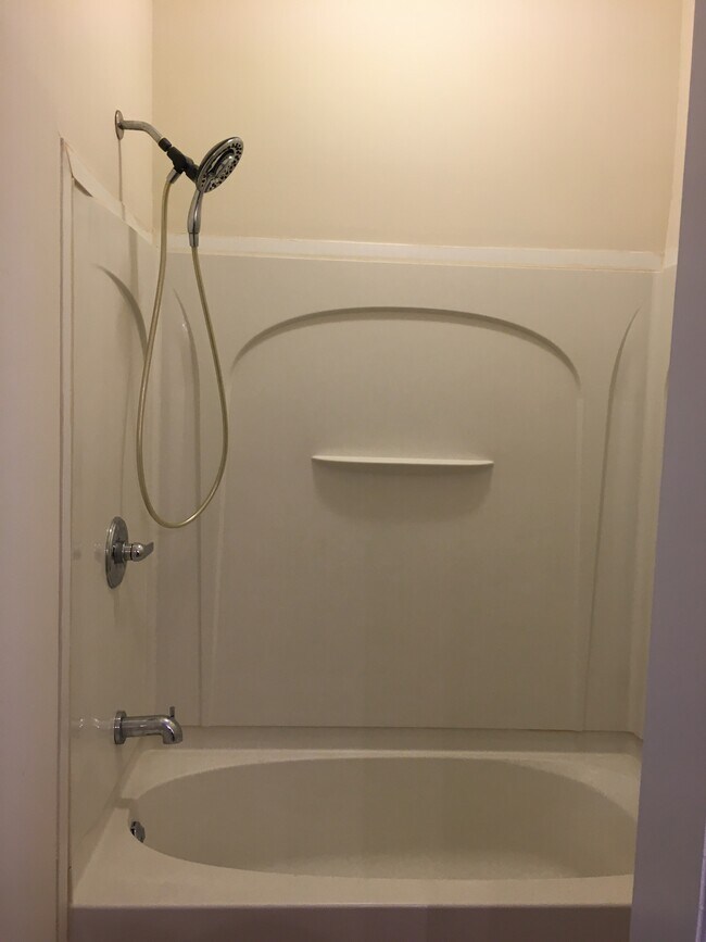 Photo - 61 Bedford Rd