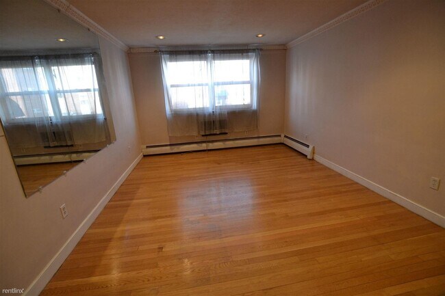 Photo - 11 Commonwealth Ct Unit 6