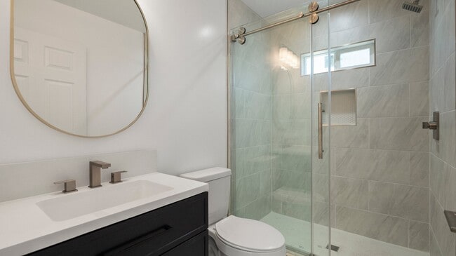 Building Photo - 4013 S Harvard Blvd