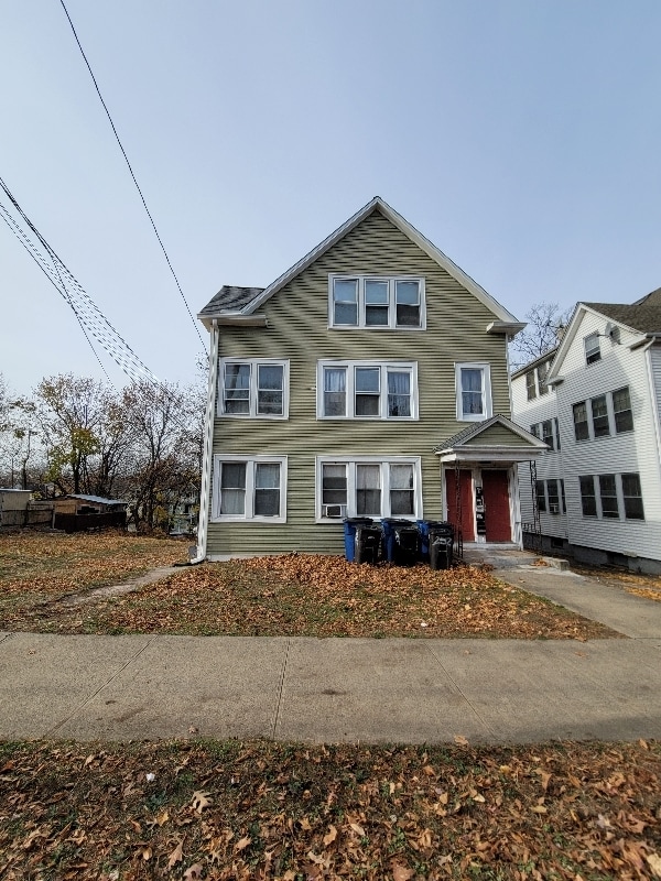 Photo - 252 Sheffield Ave Apartment Unit 3