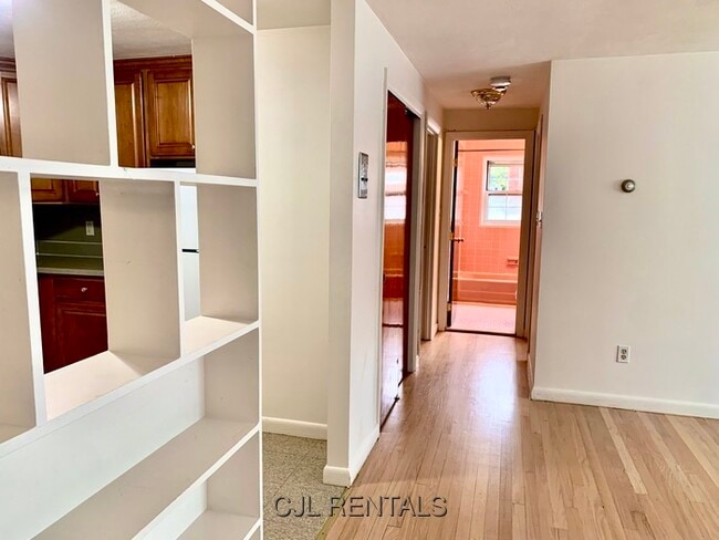 Photo - 69 Grove St Unidad 19