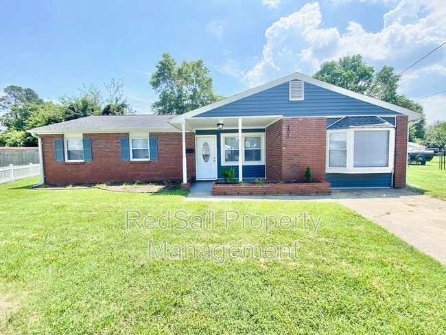 Photo - 701 Whitney Ct House