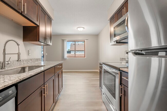 Photo - Basswood Apartments