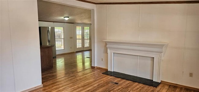 Photo - 3864 Wendell St