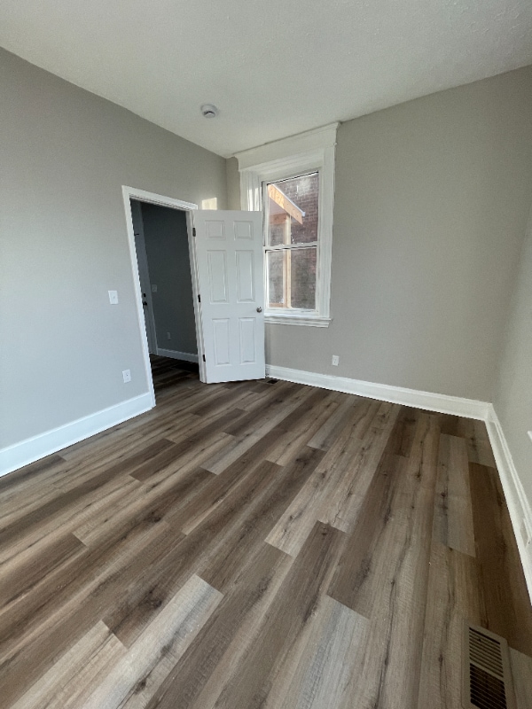 Photo - 928 Fairbanks Ave