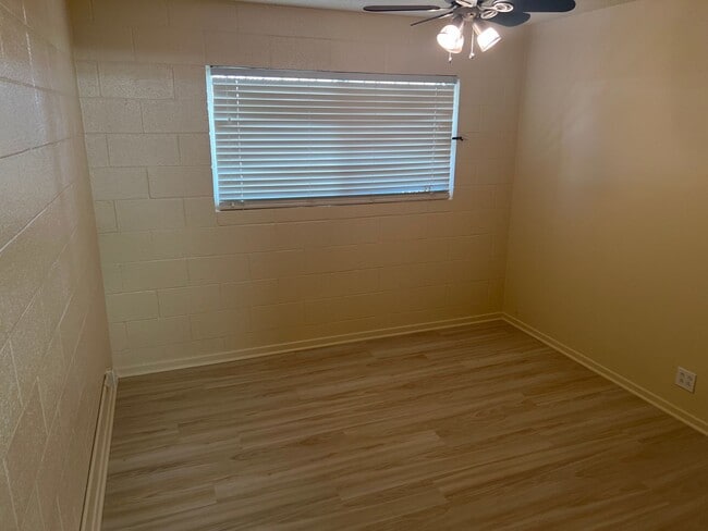 Photo - 1 Bedroom 1 Bath In Central Las Vegas