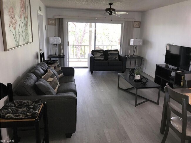 225 Turtle Lake Ct Condo Unit 301 Condo for Rent in Naples FL